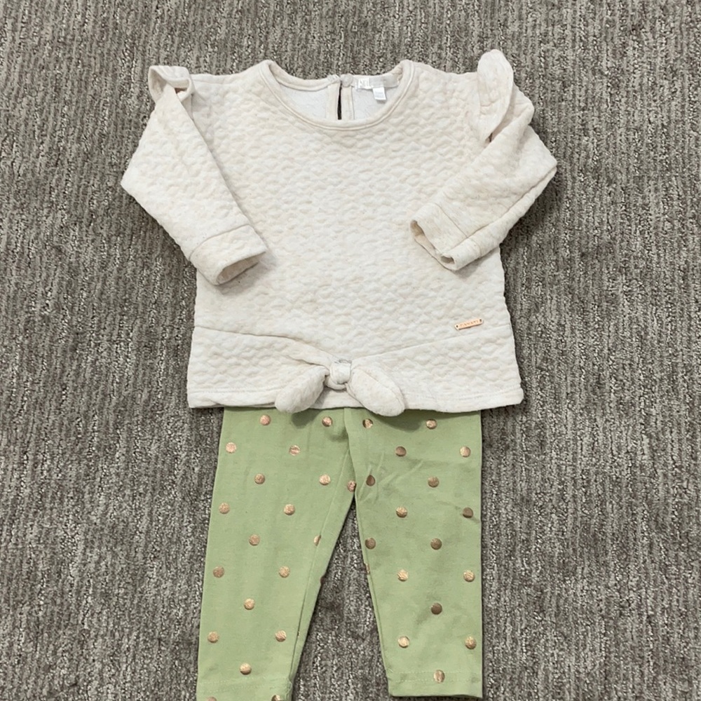Girls tahari outfit